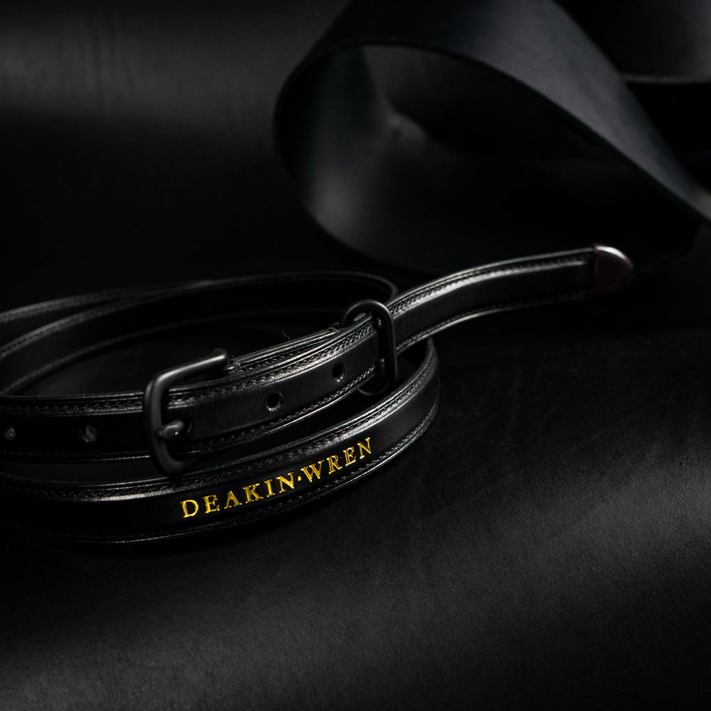 Deakin・Wren Matt Black Metal Tipped Belt