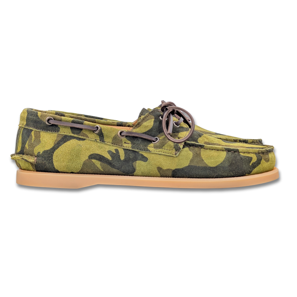 Mr. Boaty in Green Camo with Gum Sole