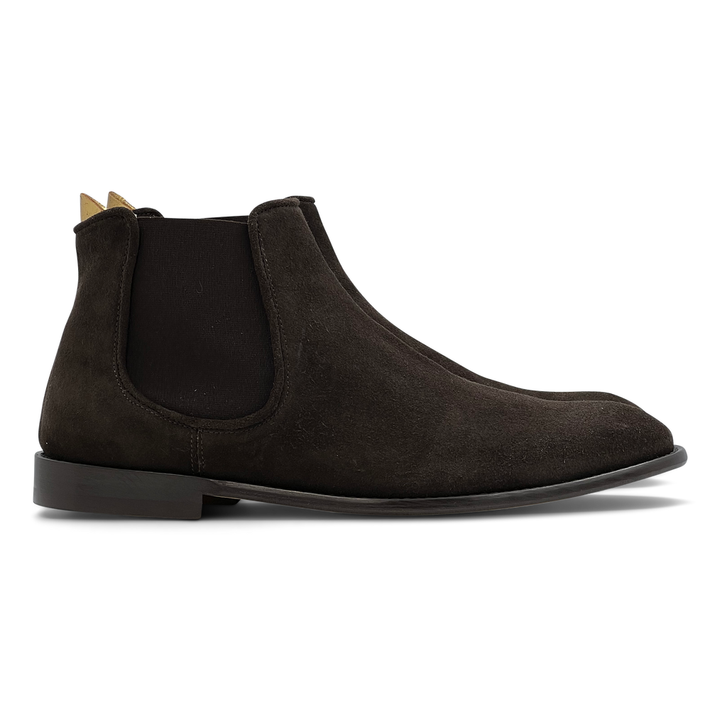 Oliver in Mocca Suede