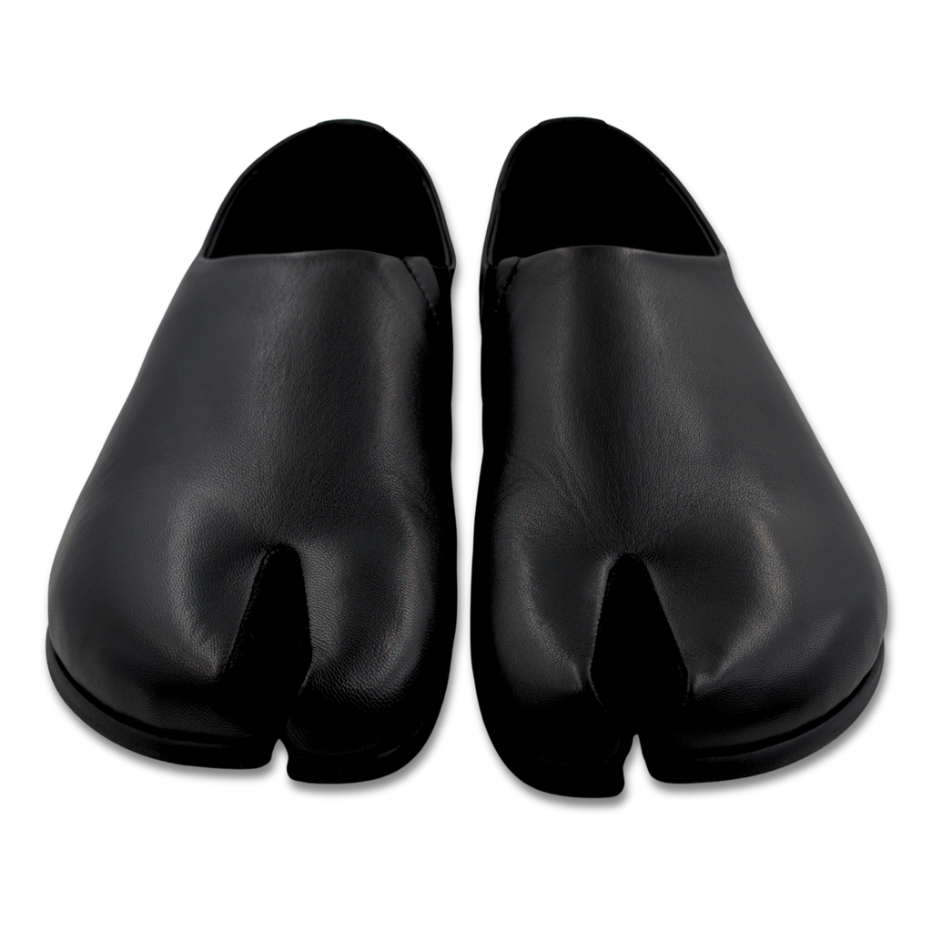YU BE Black Leather Slip
