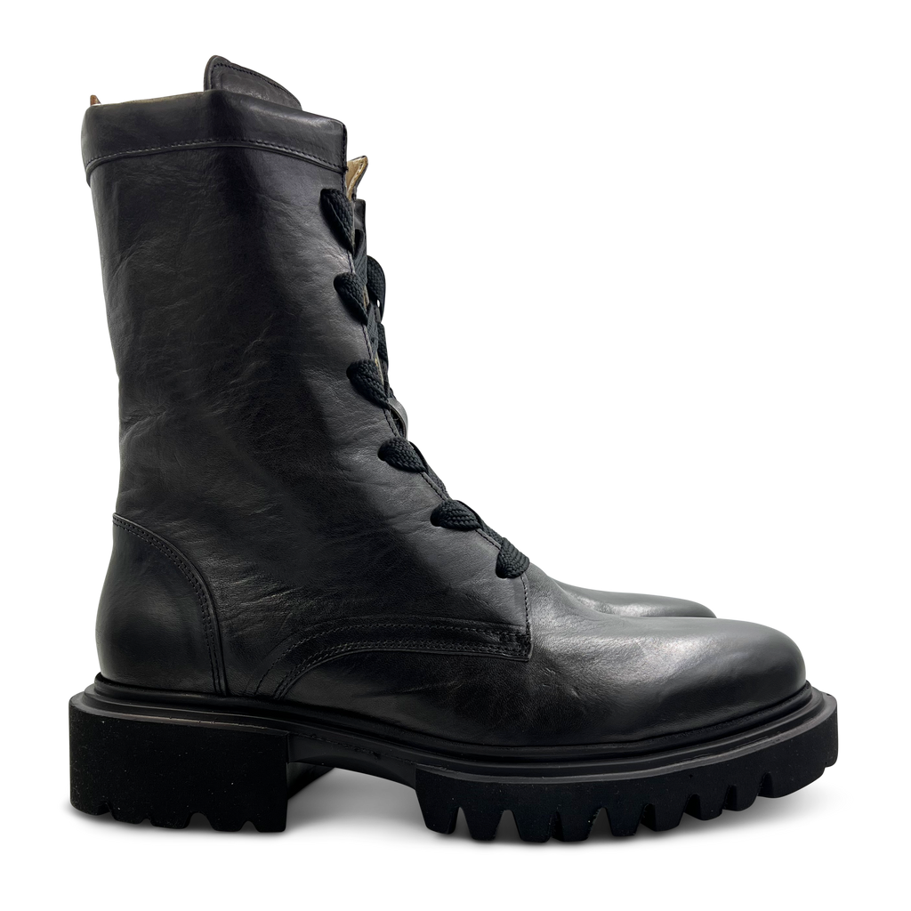 Ted Mid EVA Sole Boot Washed in Black